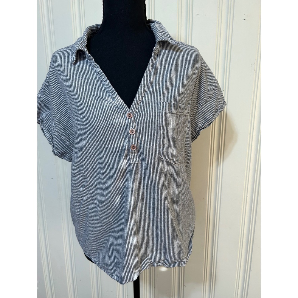 Aventura L Hemp Tencel 
Short Sleeve V Neck Shirt Eco Sustainable Gorpcore Blue